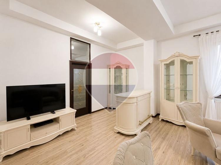 Vânzare - Vilă Duplex cu 6 camere I str. Castelul Grecilor, Vișan
