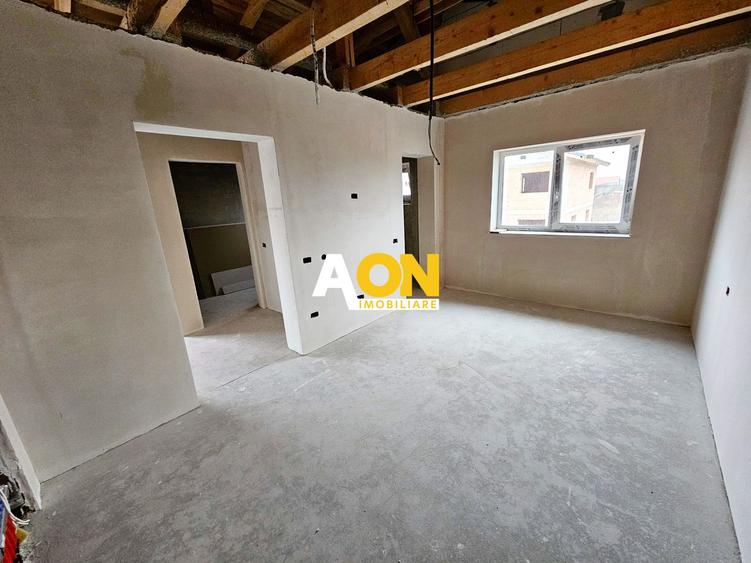 Casa semifinisata, 4 camere, 3 bai, 339 mp teren, zona Valea Popii