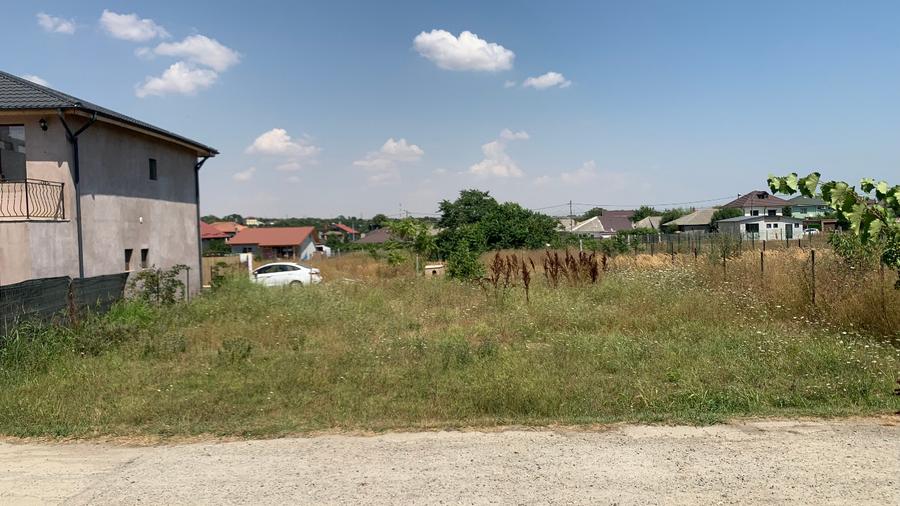 Teren intravilan de vanzare 400 MP
