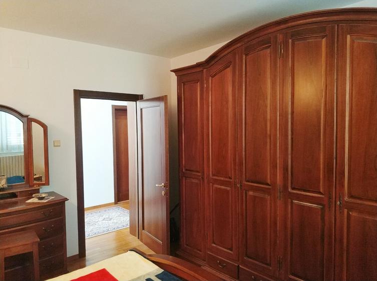 Zonă Centrală - Vilă exclusivistă S+P+E, teren 556 mp, finisaje lemn masiv