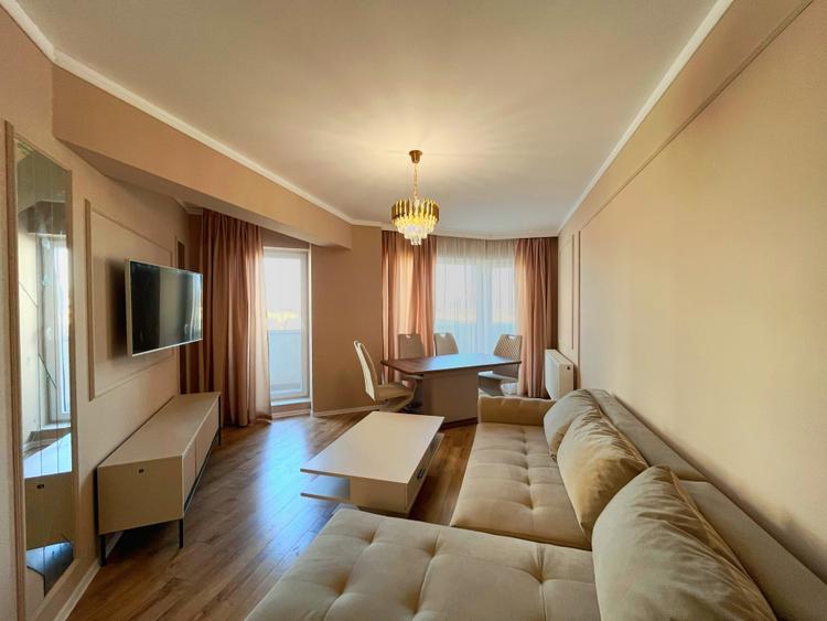 Apartament modern cu 3 camere în Tractorul