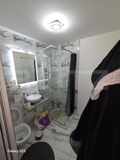 Apartament 3 camere, 78 mp, zona Micro 12