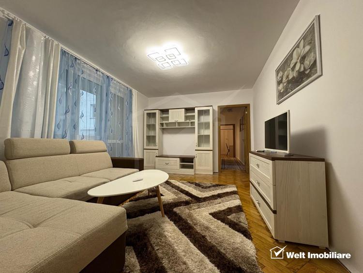Apartament 3 camere, 2 dormitoare, 70,5 mp, logie, izolat termic