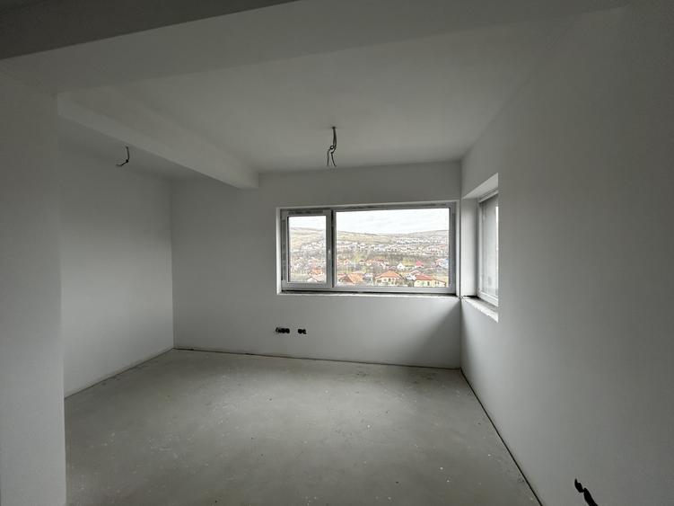 Casa Individuala in Chinteni 700mp teren zona str Crangului