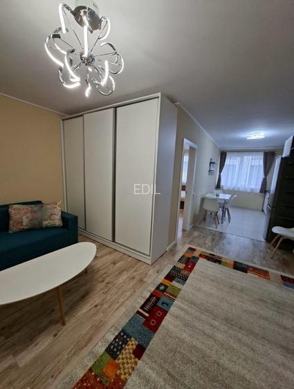 Apartament de 2 camere, semidecomandat, zona VIVO - 3