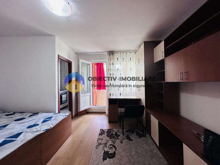 Garsoniera foarte spatioasa cu balcon - ETAJ 2