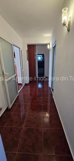 Vanzare apartament 4 camere , micro 3 Targoviste