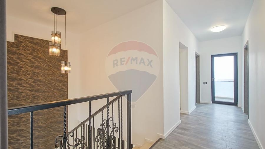Vilă modernă cu 5 camere în Bunloc – Harmony Estate Premium Villas