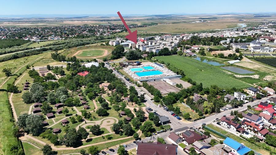 Spațiu comercial 159 mp intrare Strand lângă Aqua Park