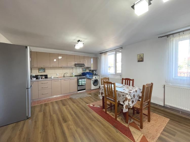 Casă de vânzare | 3 dormitoare | 120mp utili | Teren 700mp | Garaj | zona Ciugud