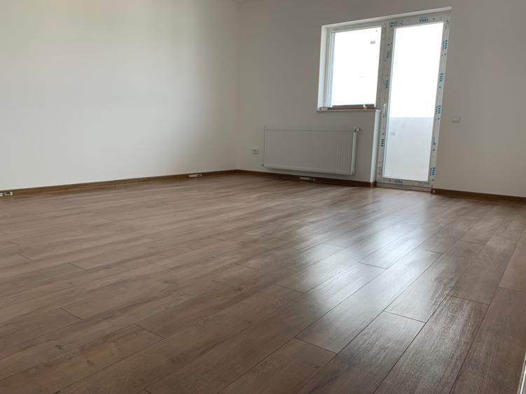Garsoniera decomandata, insorita, bloc nou, Aparatorii Patriei metrou