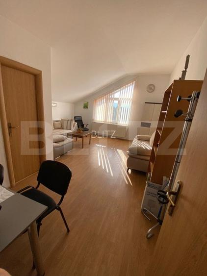 Spatiu birouri ultracentral in suprafață de 25 mp - 2