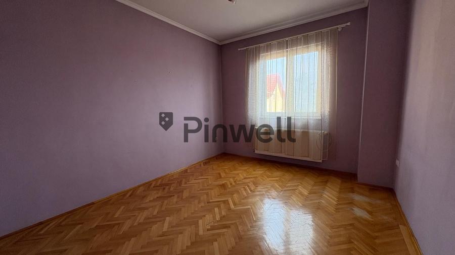 Vila spatioasa| 6 camere| 216 mp | gradina 550 mp| Bd. Pipera