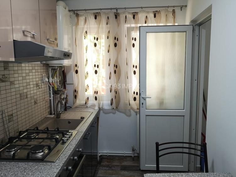 Polona-A Vlaicu, pe str. Paul Greceanu, langa Metrou A Vlaicu,