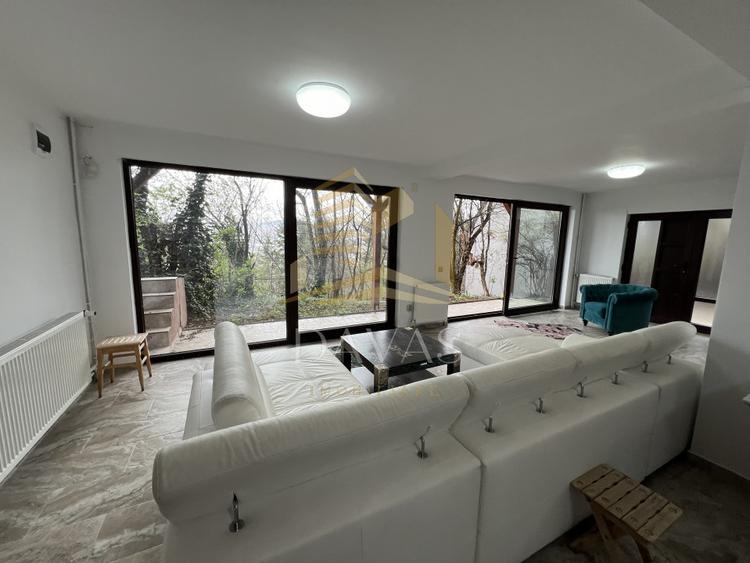 Casa rustică deosebită | Confort si liniste