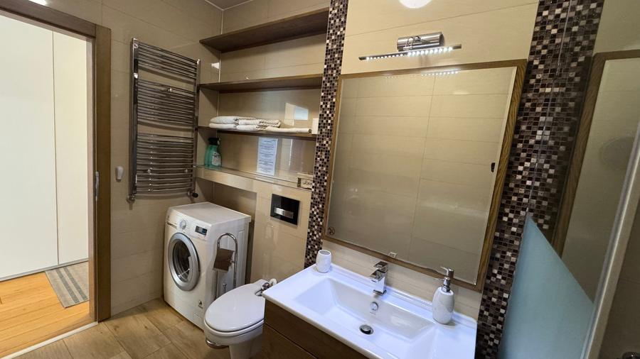 Apartament cu 1 cameră de vânzare – Str. Tudor Vladimirescu