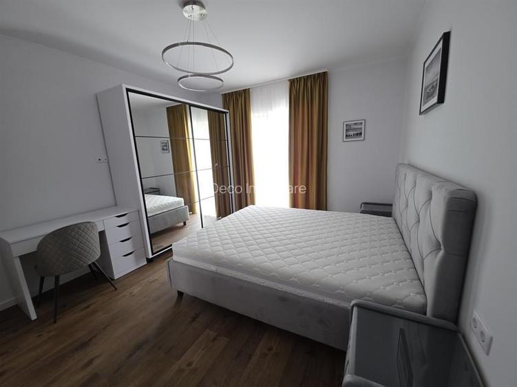 Apartament cu 3 camere lux zona La Terenuri - 22