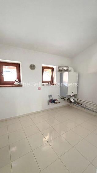 Spatiu Multifunctional - 22