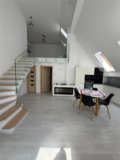 Apartament 3 Camere, Tractorul-Coresi