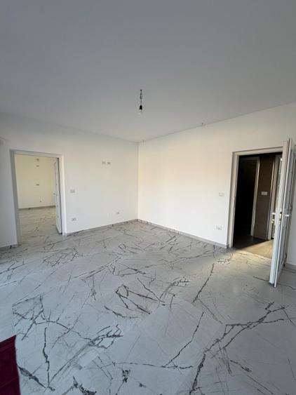 Spatiu comercial, 90 mp , chirie , Radauti