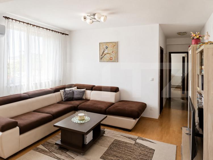Apartament 3 camere, 75 mp, 2 balcoane
