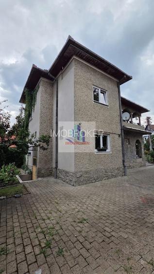 Casă cu teren în Andrei Mureșanu, zonă premium / Piața Ion Agârbiceanu - 2