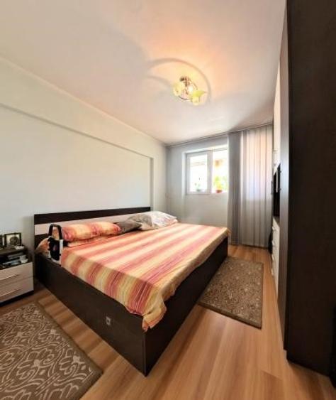 Apartament cu 3 camere situat în Drumul Taberei