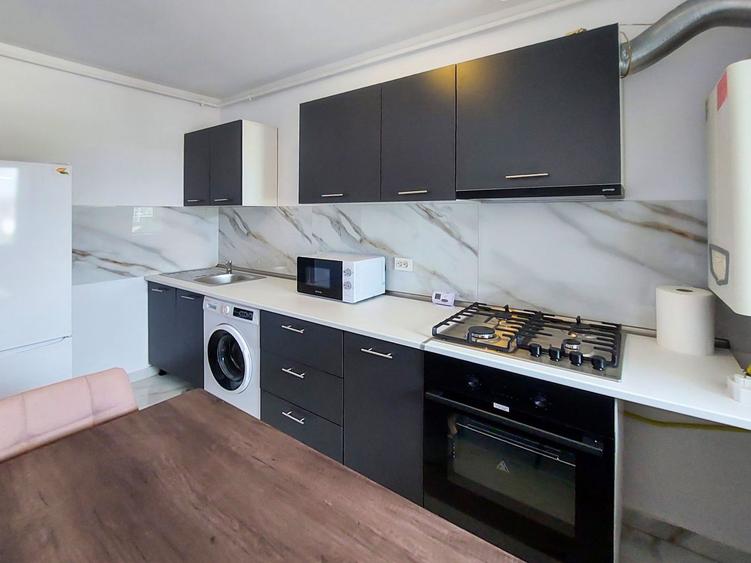 Studio 37 mp, mobilat, etaj 4, lift, situat langa Penny Market - Rezervelor