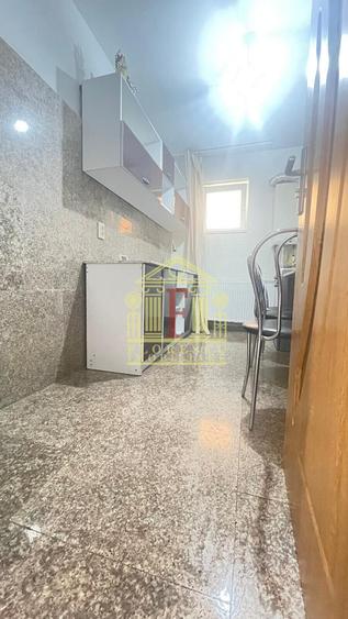 Apartament 2 camere , decomandat ! UMF , UAIC !