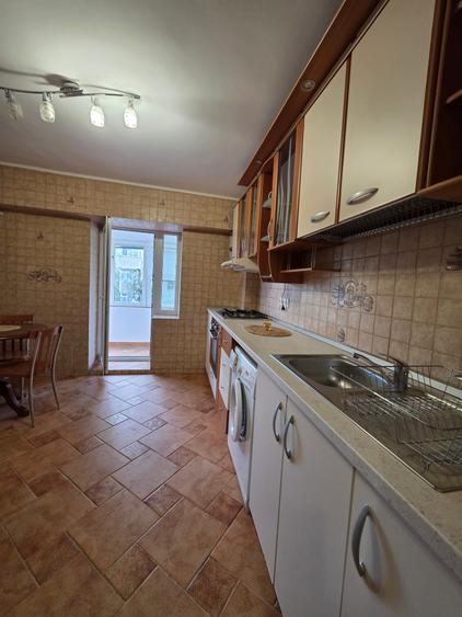 Apartament cu 2 camere de inchiriat in zona Tineretului metrou