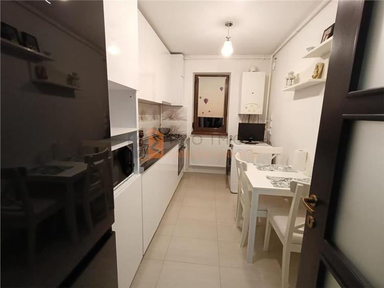 Apartament 2 camere cf 1 decomandat zona Micro 5