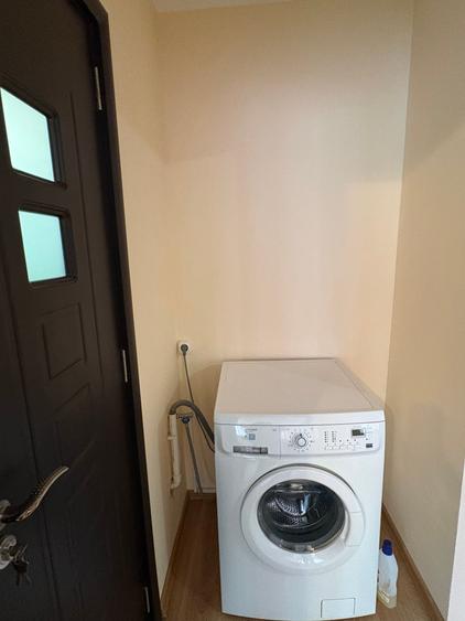 Iancului,sos.M.Bravu, ap.2 camere, 48mp, et.9, mobilat, 85.000Euro