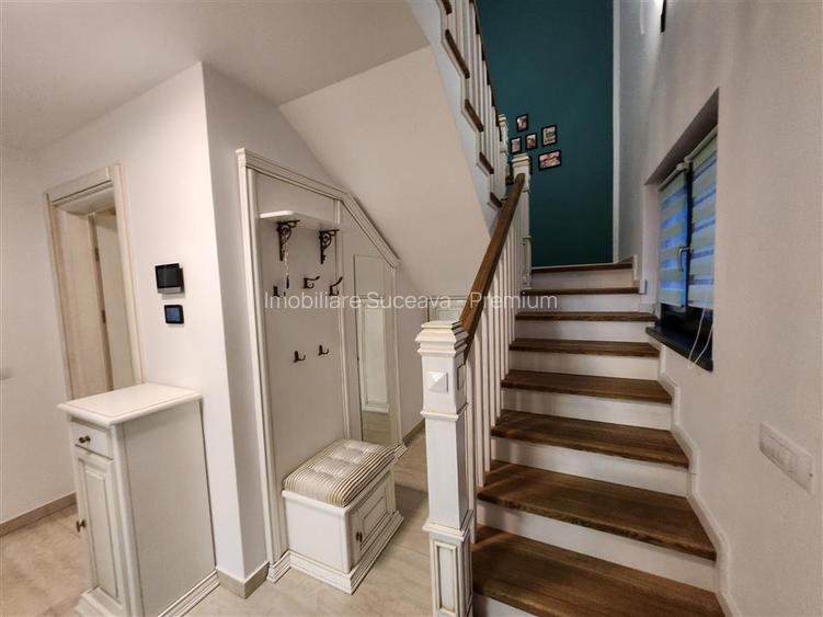 Casă de lux de vânzare în Suceava | 4 dormitoare | 3 băi | 1 - 28