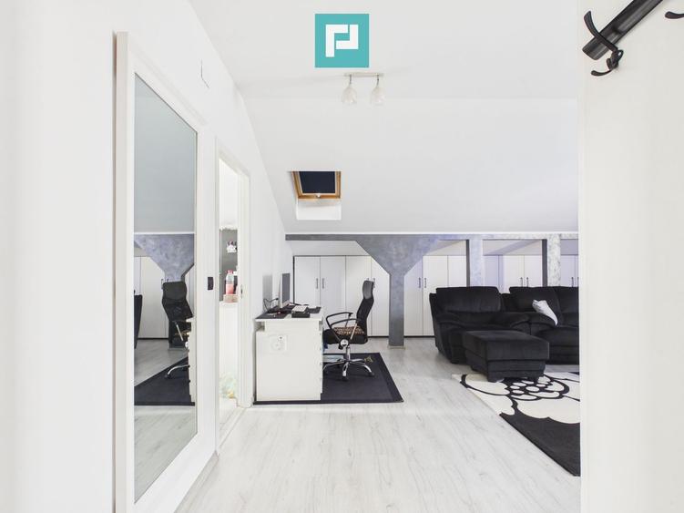 Apartament spațios tip penthouse