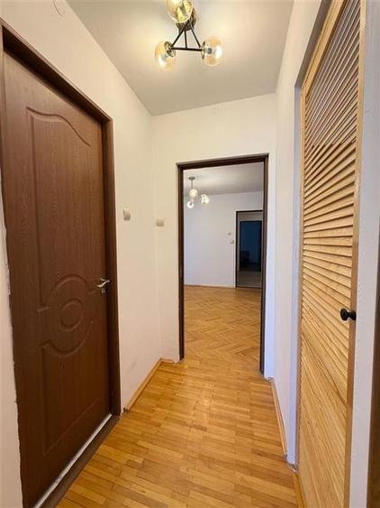 Apartament 3 camere Podu Ros Sediul PNL