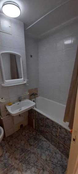 Brancoveanu-Lamotesti, 2 camere de inchiriat, 6/10, decomandat, mobilat/utilat
