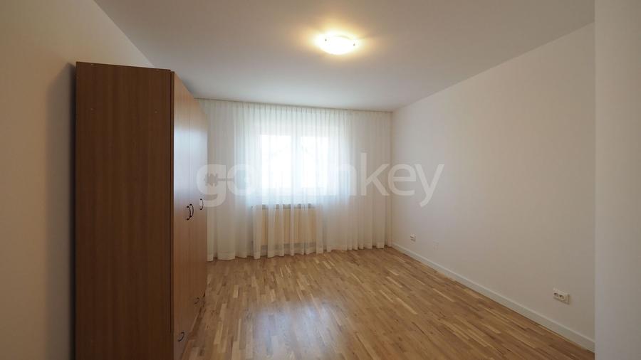 Vilă impecabila cu 7 camere, piscina exclusiva