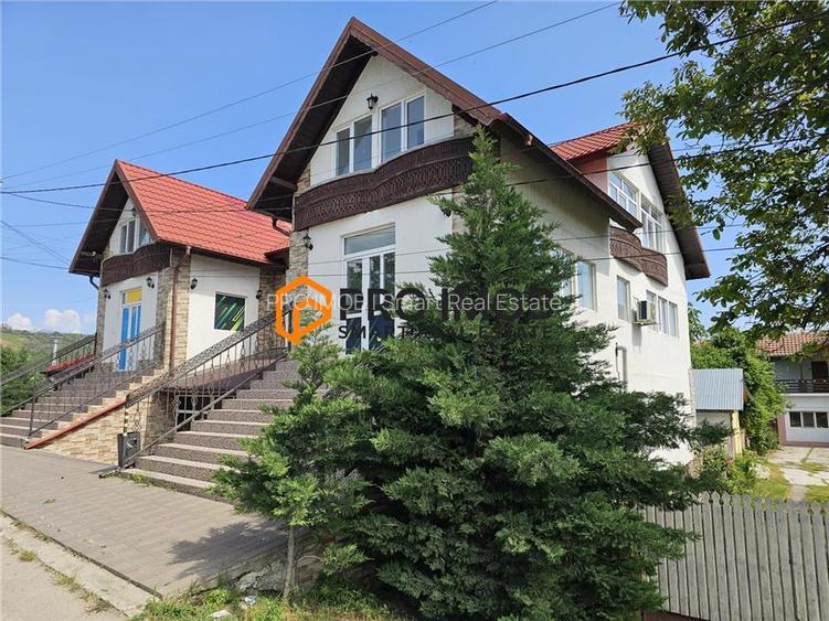 SCHIMB Pensiune P+1+M zona Sapoca - 2