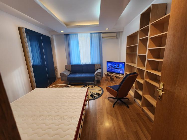 Grozavesti, 2 camere, 60mp, parter inalt, decomandat, centrala proprie,550Euro