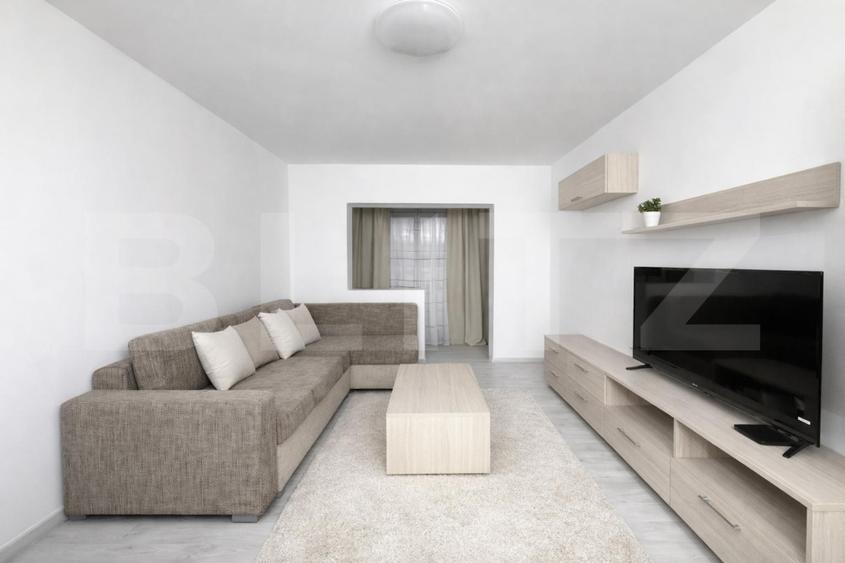 Apartament 4 camere, 77 mp, zona Lipovei