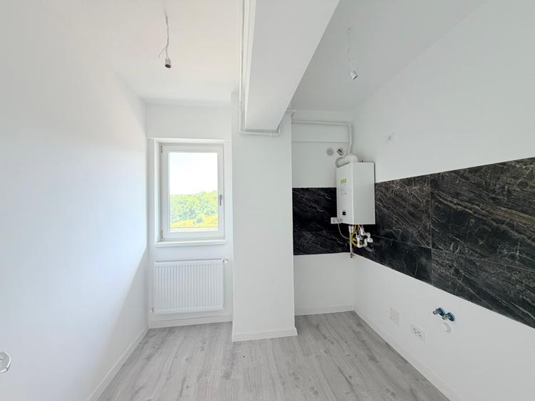 INTABULAT: Apartament cu 3 camere și 2 băi, decomandat, complet echipat