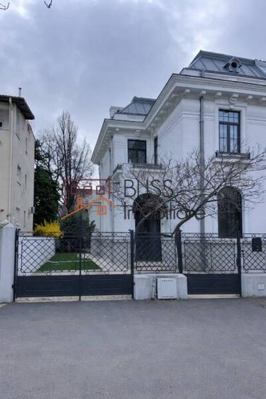 Casă / Vilă 6 camere în zona Dorobanti (Piata)