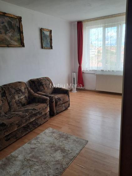 Dau în chirie apartament 2 camere decomandat - 7
