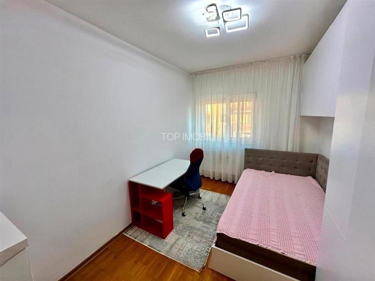 Apartament de vanzare 3 camere / boxă / loc de parcare - Valea Lupului - 5