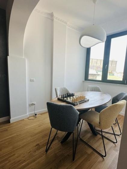 Închiriere Apartament 4 camere Calea Victoriei