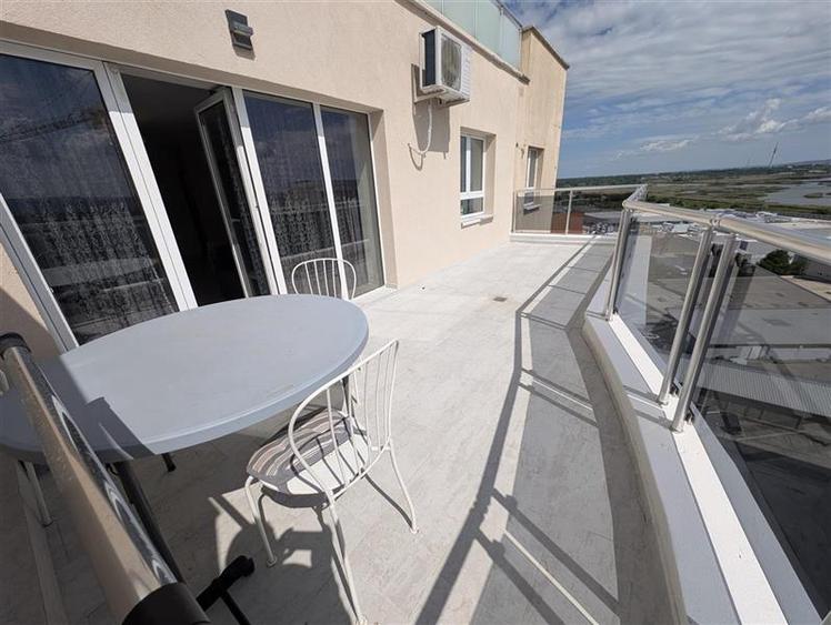 Stefan cel Mare - apartament chirie 3 camere - mobilat complet