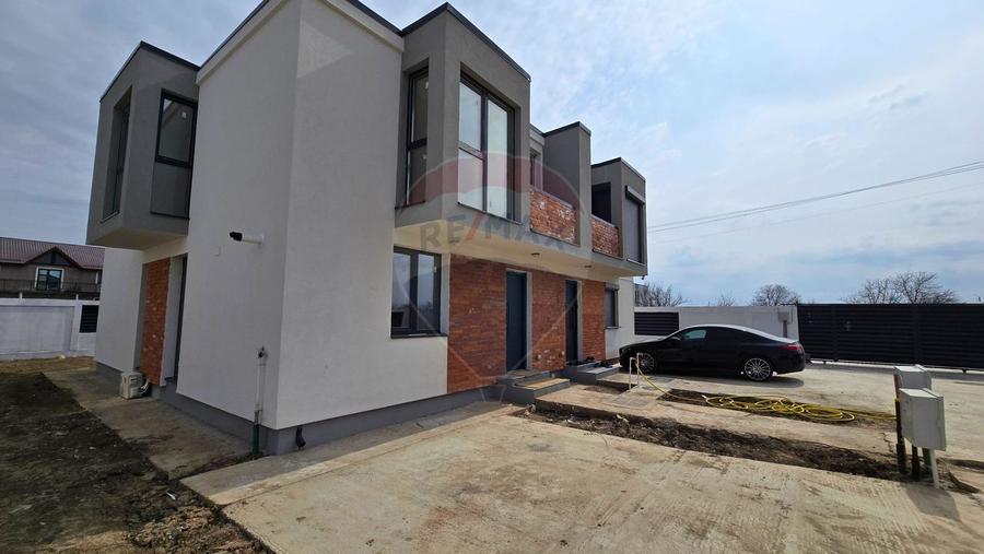 DE VANZARE casă nouă Tunari – 4 camere Ansamblu privat !!!
