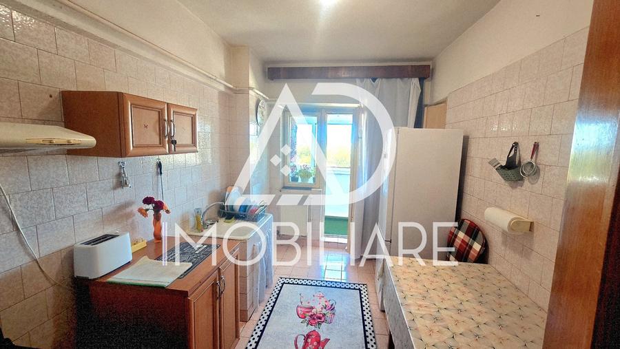 Apartament cu 3 camere, ultracentral – Târgu Jiu