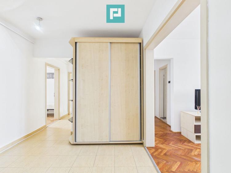 Apartament cu 3 camere și 2 băi zona Aurel Vlaicu