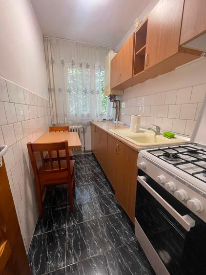 Apartament cu 2 camere, etajul 1/4, PET FRIENDLY, zona Mircea Cel Batran,